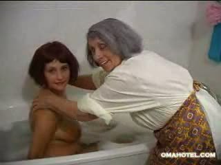 Shower with granny Video