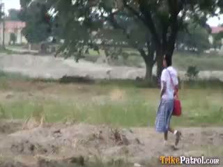 Filipina Schoolgirl Fucked Outdoors In Open Field By Tourist