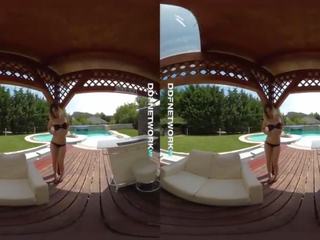 Poolside VR Striptease with Alice Porn Videos