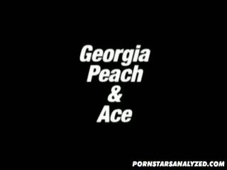 Georgia Peach Is One Sexy Blonde